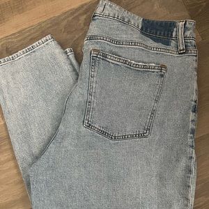 Abercrombie curve love high rise skinny Jean size 16/33 EUC